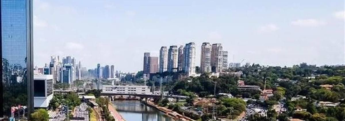 São Paulo, região da Faria Lima e Marginal Pinheiros